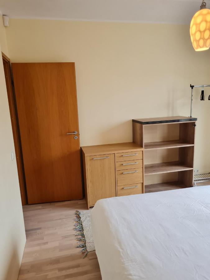 Cozy One Bedroom Apartment In City Center Tallinn Exterior foto